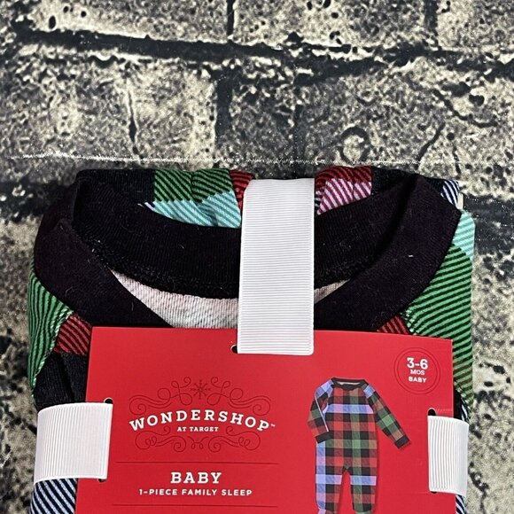 Wondershop Baby 3-6 Months 1 Piece Zip Family Sleep Black Red Green Plaid - Picture 4 of 8